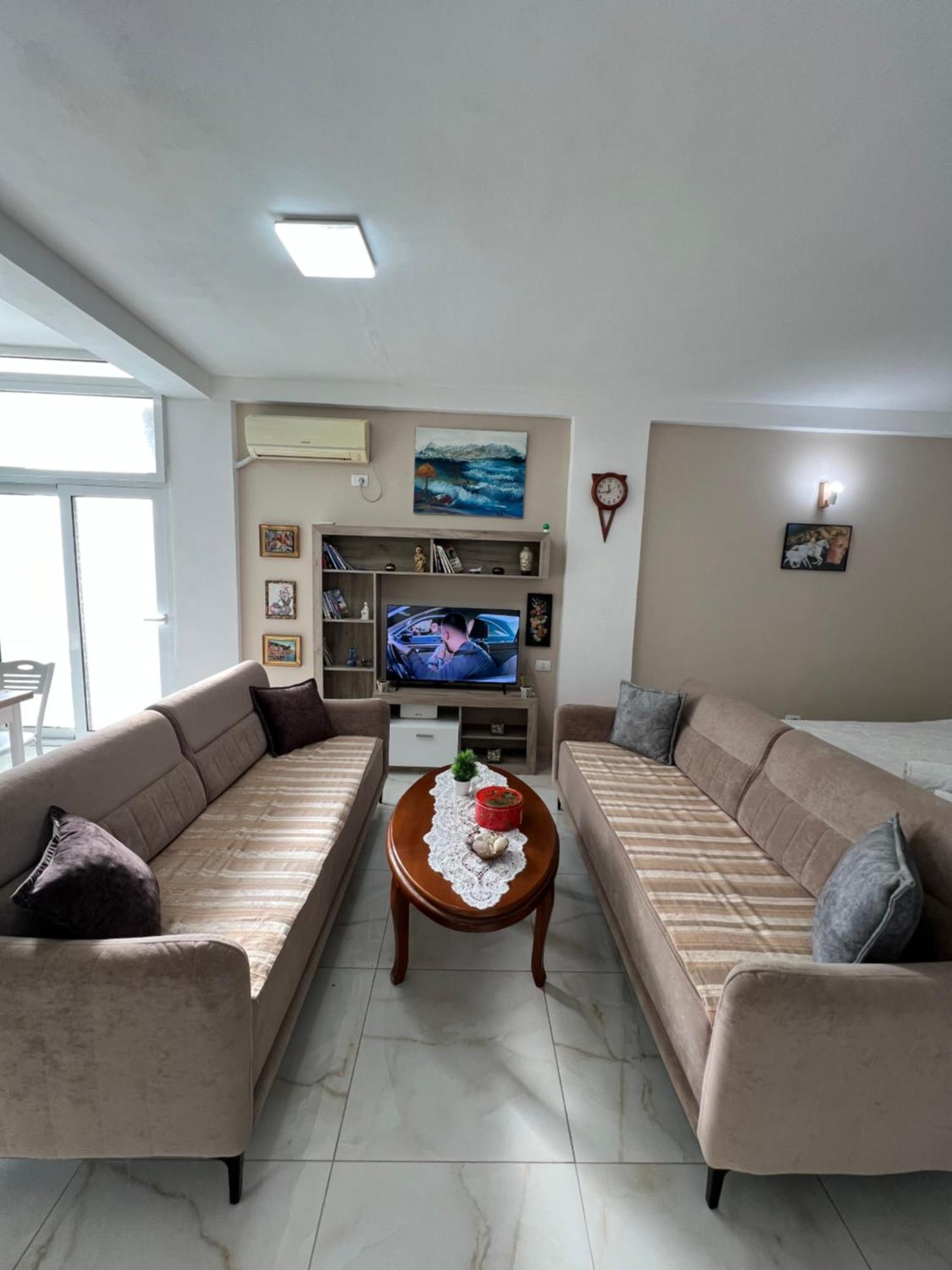 Beach Studio Durres Seaview Екстер'єр фото